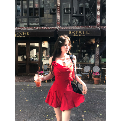 八盖pinkypiggy两色吊带连衣裙