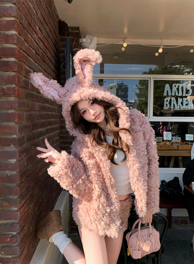 八盖pinky piggy 兔子警官 软糯粉色环保皮草外套套装高腰短裤