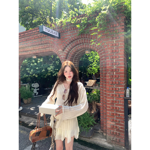 度假风镂空飘带上衣套装 埃洛普斯塔 半裙 piggy 八盖pinky