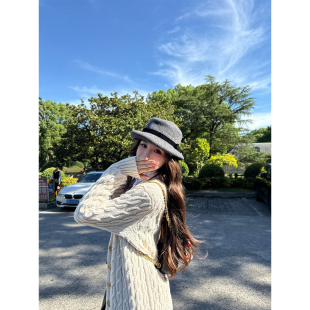 八盖pinky piggy Classic 温柔两色绞花毛衣开衫别致内搭外套上衣