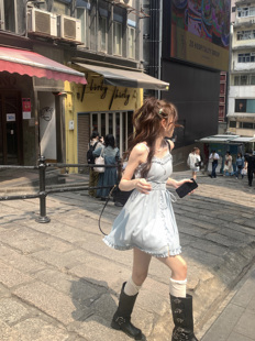 八盖pinky piggy 告白 气质温柔风吊带连衣裙女绑带收腰a字裙短裙