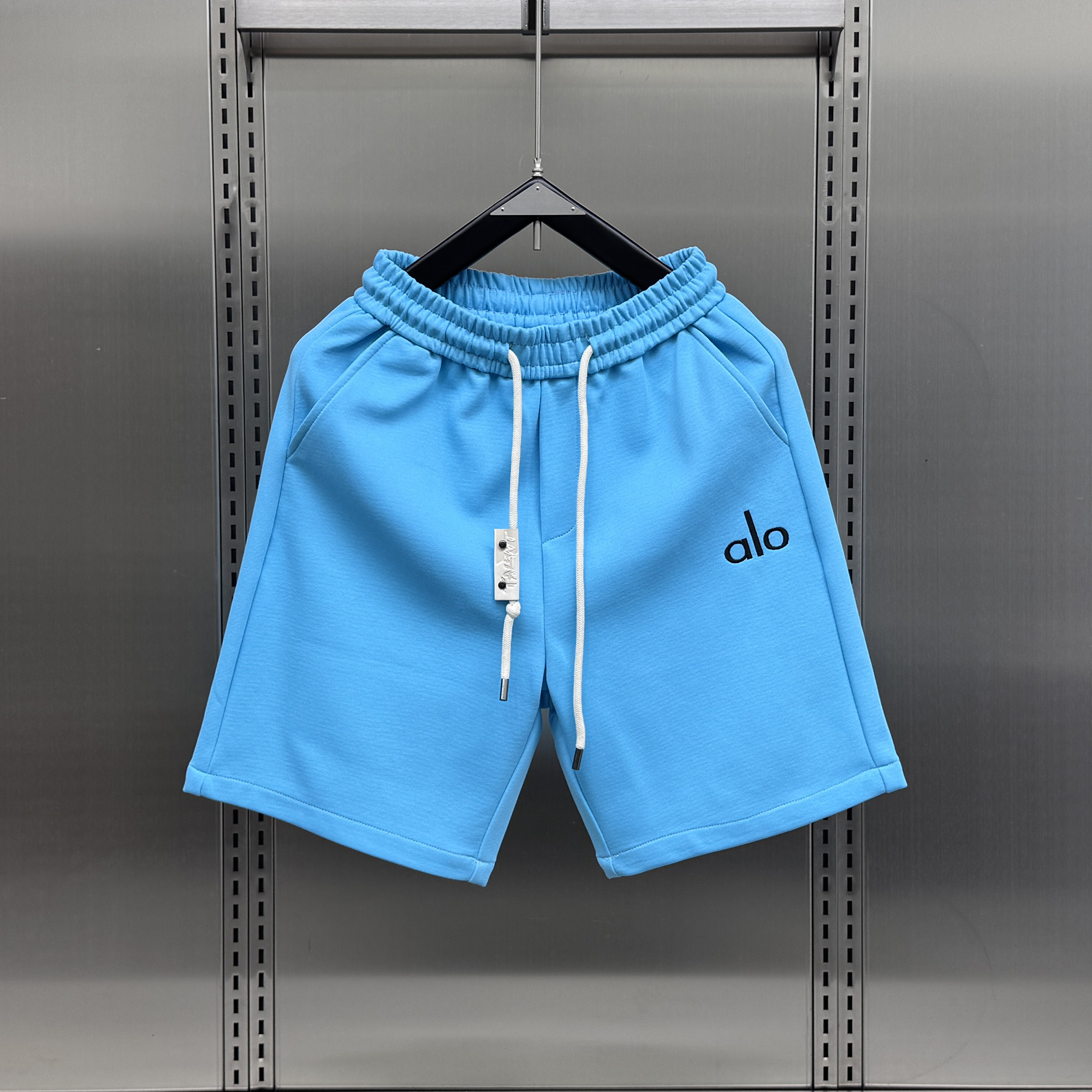 潮牌时尚百搭休闲短裤男2025夏季新款潮流韩版宽松直筒运动卫裤