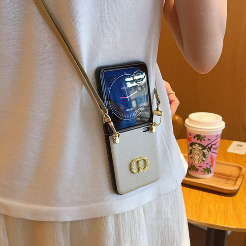 适用于小米MIXFlip2手机壳创意时尚字母斜挎挂绳小米mixflip2全包防蚕丝纹保护套xiaomimixflip2折叠硬壳