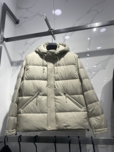 卡帝乐鳄鱼男两件套羽绒服90白鸭绒连帽马甲2025新款保暖加厚羽绒