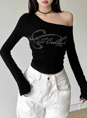 Letter hot stamping diamond slanted collar top字母烫钻上衣女