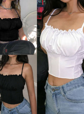 纯色紧身吊带小背心Solid-color tight strapless top