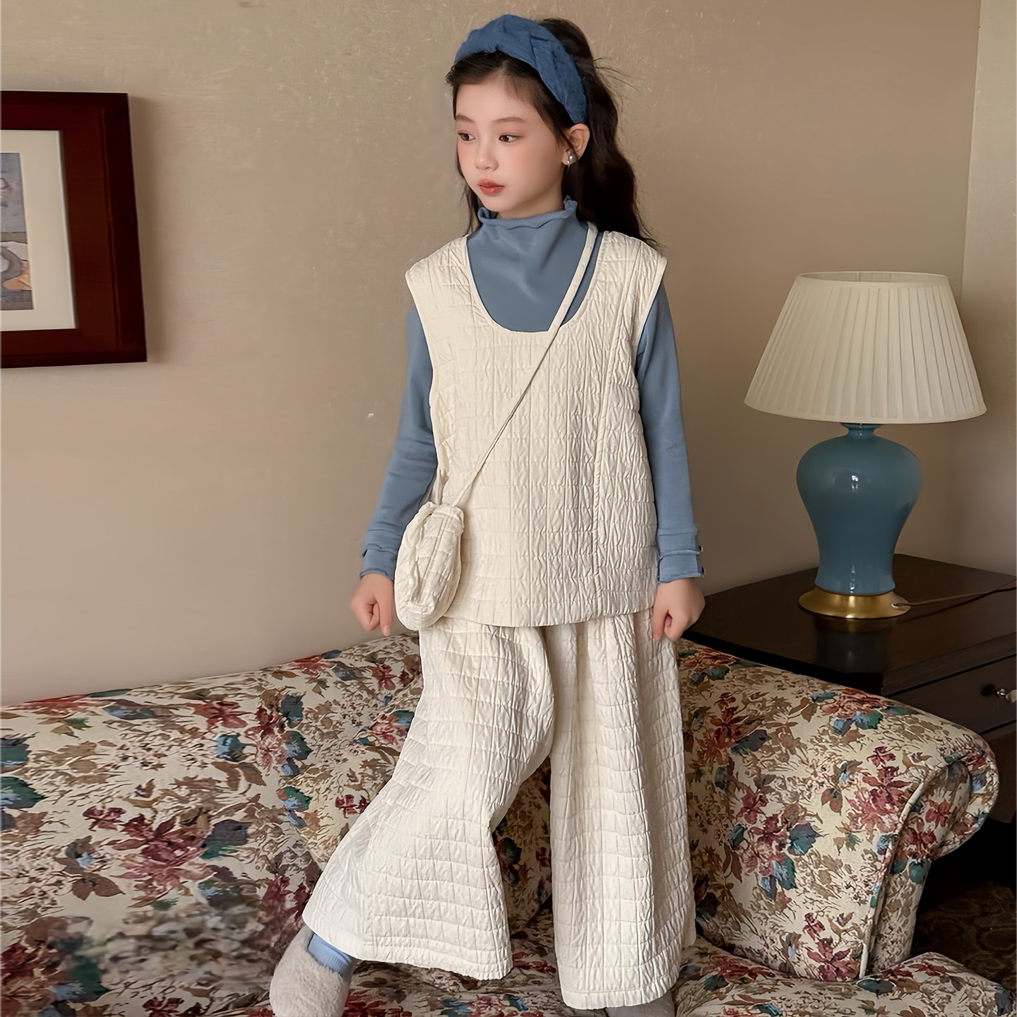 韩版女童套装秋冬2025新款儿童时髦洋气夹棉马甲阔腿裤三件套潮流