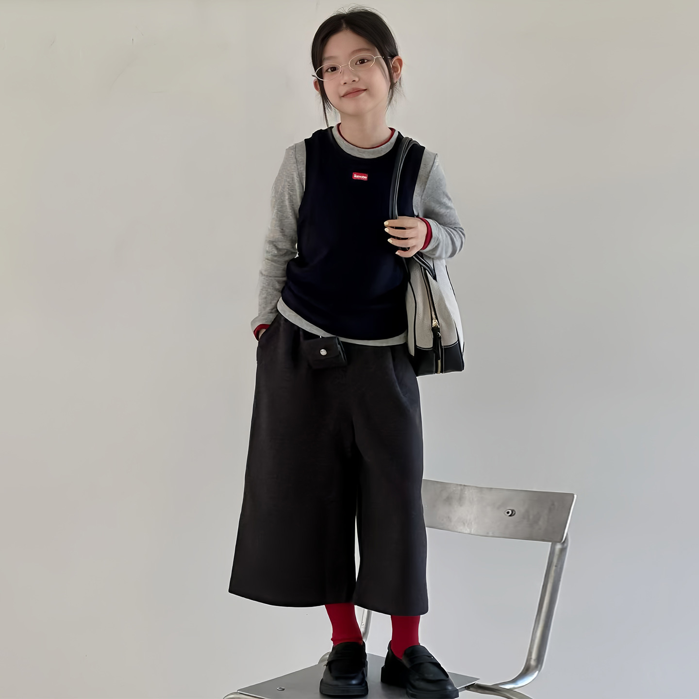 女童套装秋冬2025新款洋气儿童针织马甲中大童毛呢八分裤三件套潮