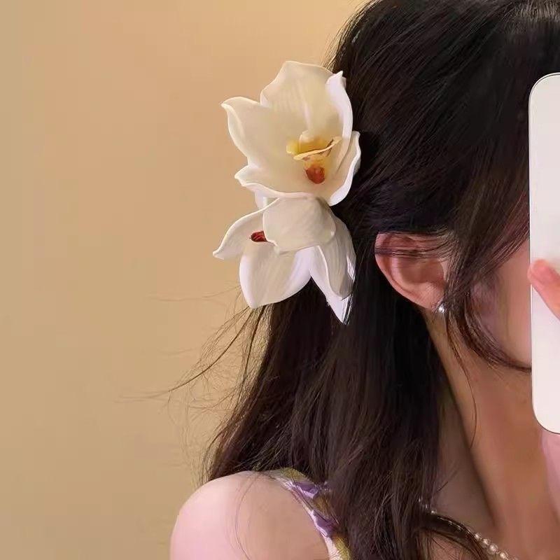 早春复古度假风甜美纯欲氛围感玉兰花朵抓夹女大号发量大盘发发夹