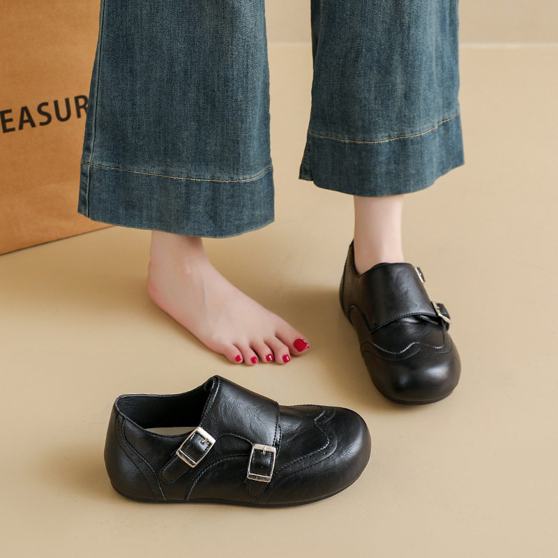 乐福鞋女款2026新款春季百搭英伦风小皮鞋平底雕花布洛克黑色单鞋
