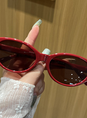 安可拉红色猫眼墨镜女2025新款多巴胺ins欧美流行太阳镜海边拍照