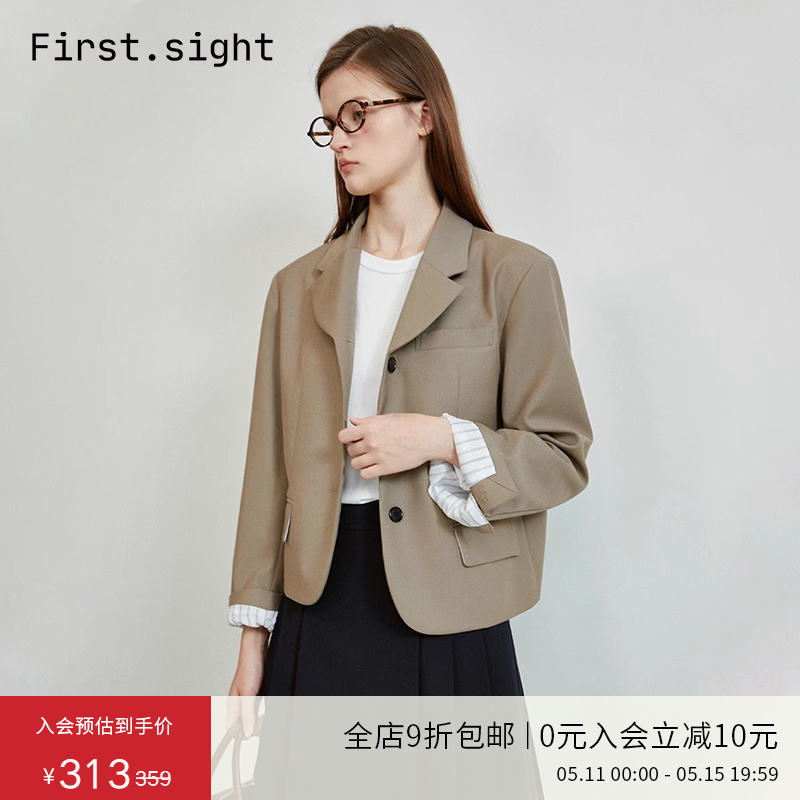 Firstsight腔调感翻驳领卡其色春款西服休闲短款西装外套女小个子