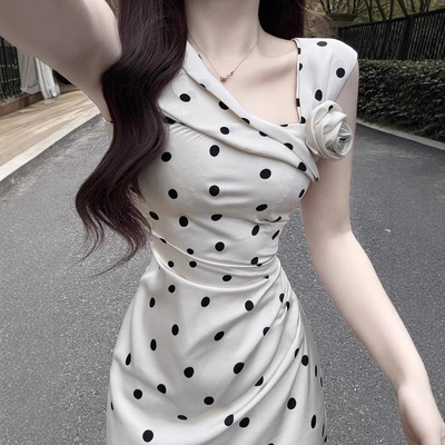 夏季白色波点连衣裙子法