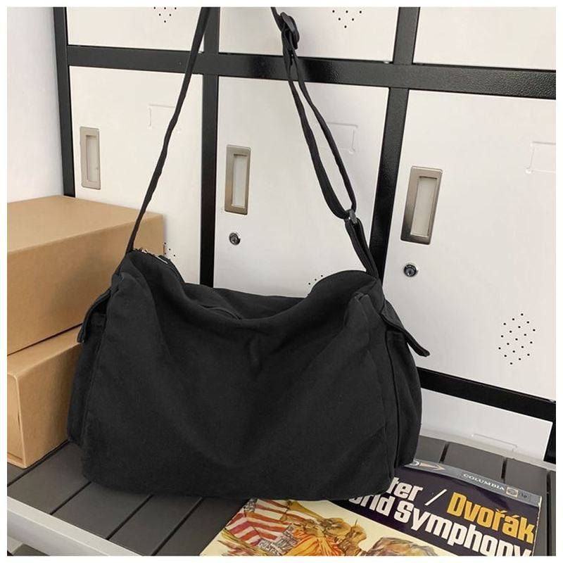 帆布包男款日系背包慵懒风大容量斜挎包男女运动健身包短途旅行包