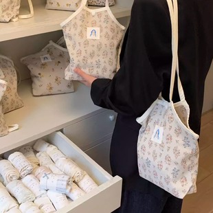 Dstudio杜小宅氛围感碎花可挎包温柔内10枚盲袋中腰舒适弹力内裤