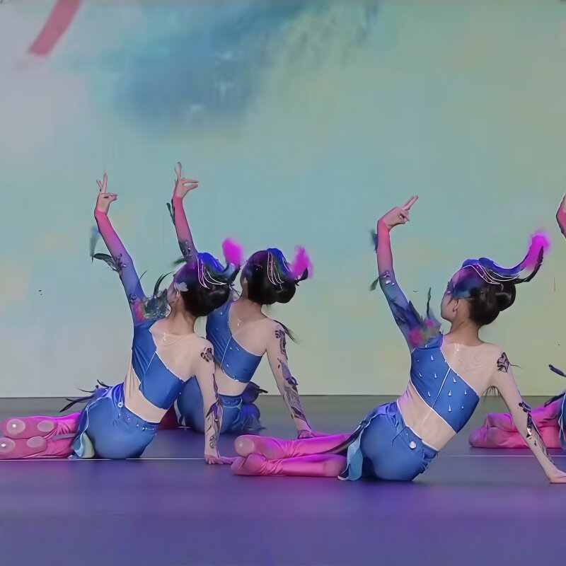 儿童现代舞群舞《巧莺啼春叫喳喳》同款舞蹈演出表演服专业定制