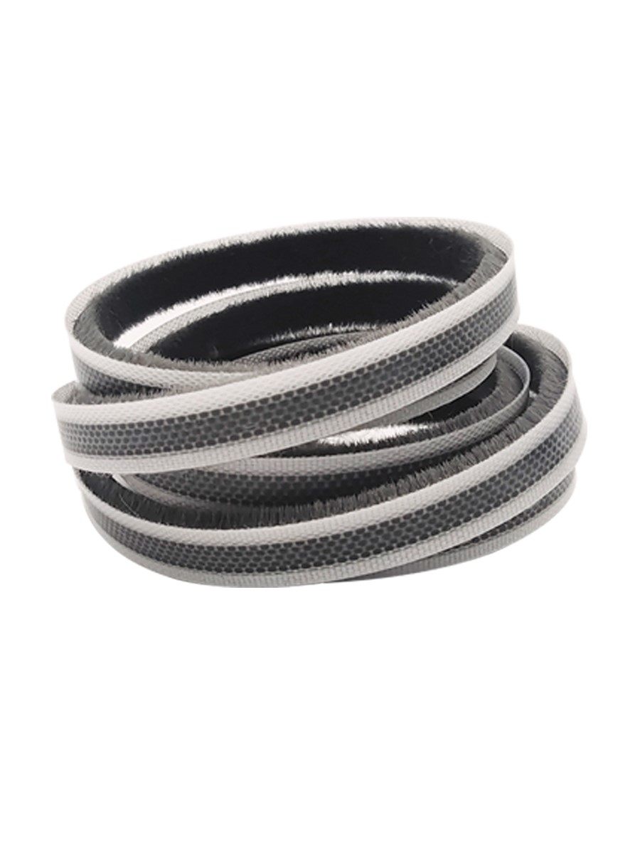 move the door of the sliding door window seal all aluminium