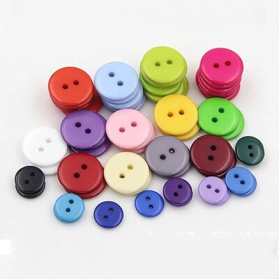 100PCS/Pack Random Color 2 Holes Round Shape Kids Sewing But