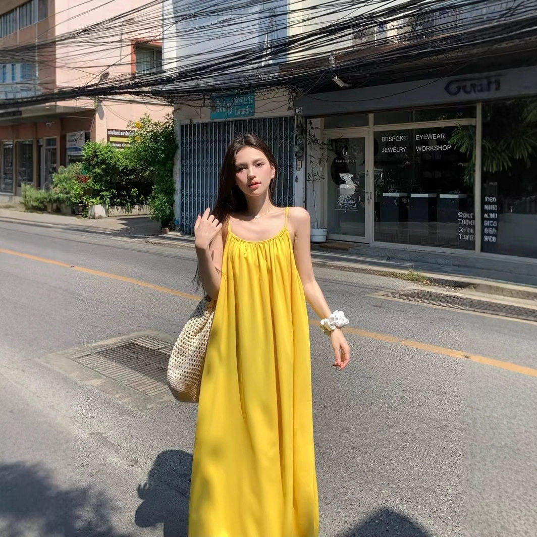夏季性感露背吊带A字度假连衣裙