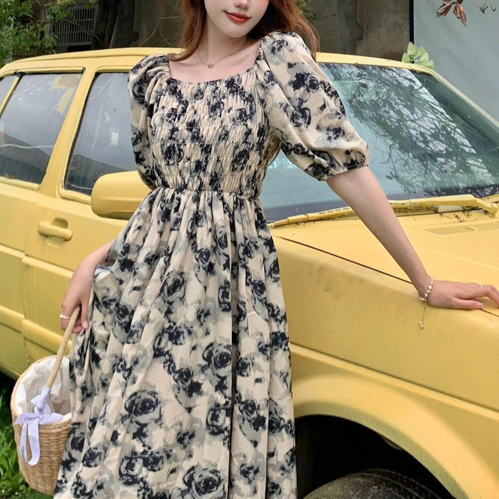 夏季法式复古玫瑰收腰显瘦连衣裙