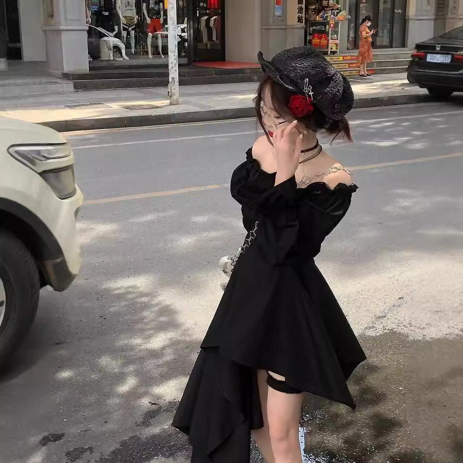 一字领黑色褶皱不规则晚礼服裙女