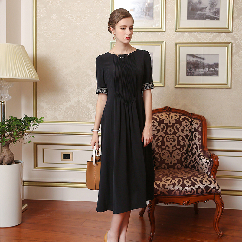 双绉纯真丝圆领碎褶桑蚕丝黑裙