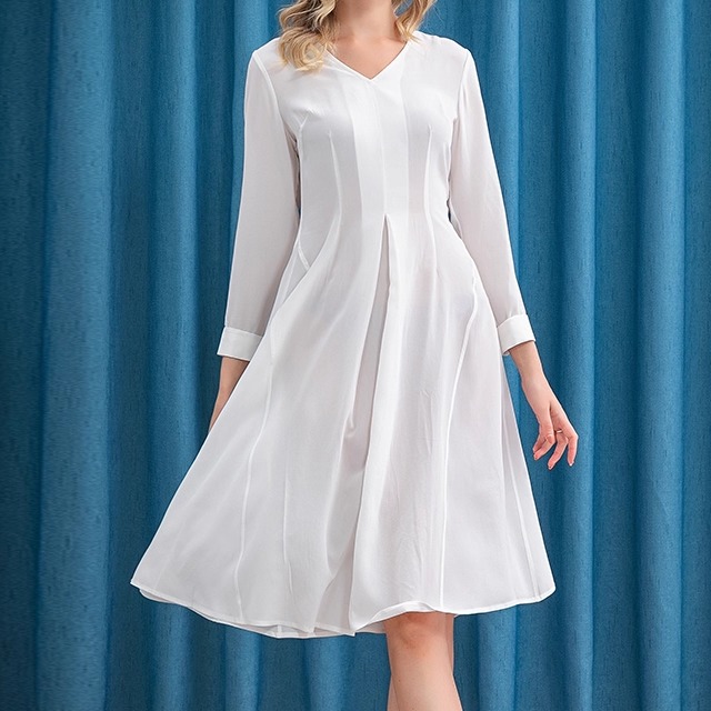 纯桑蚕丝鸡心领优雅大摆裙