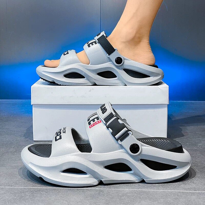 2025新款沙滩外穿防滑户外两用凉拖鞋运动开车上班通勤踩屎感拖鞋