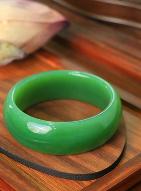 天然新疆和田玉俄罗斯老坑碧玉57.4圈口手镯大气典雅古风男女收藏