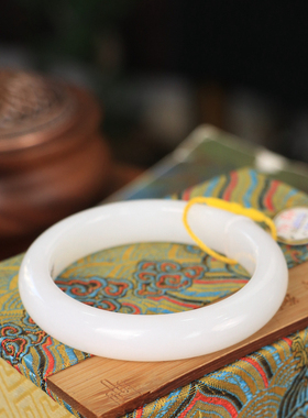 天然新疆和田玉羊脂级白玉57圈口手镯大气典雅古风男女手饰收藏