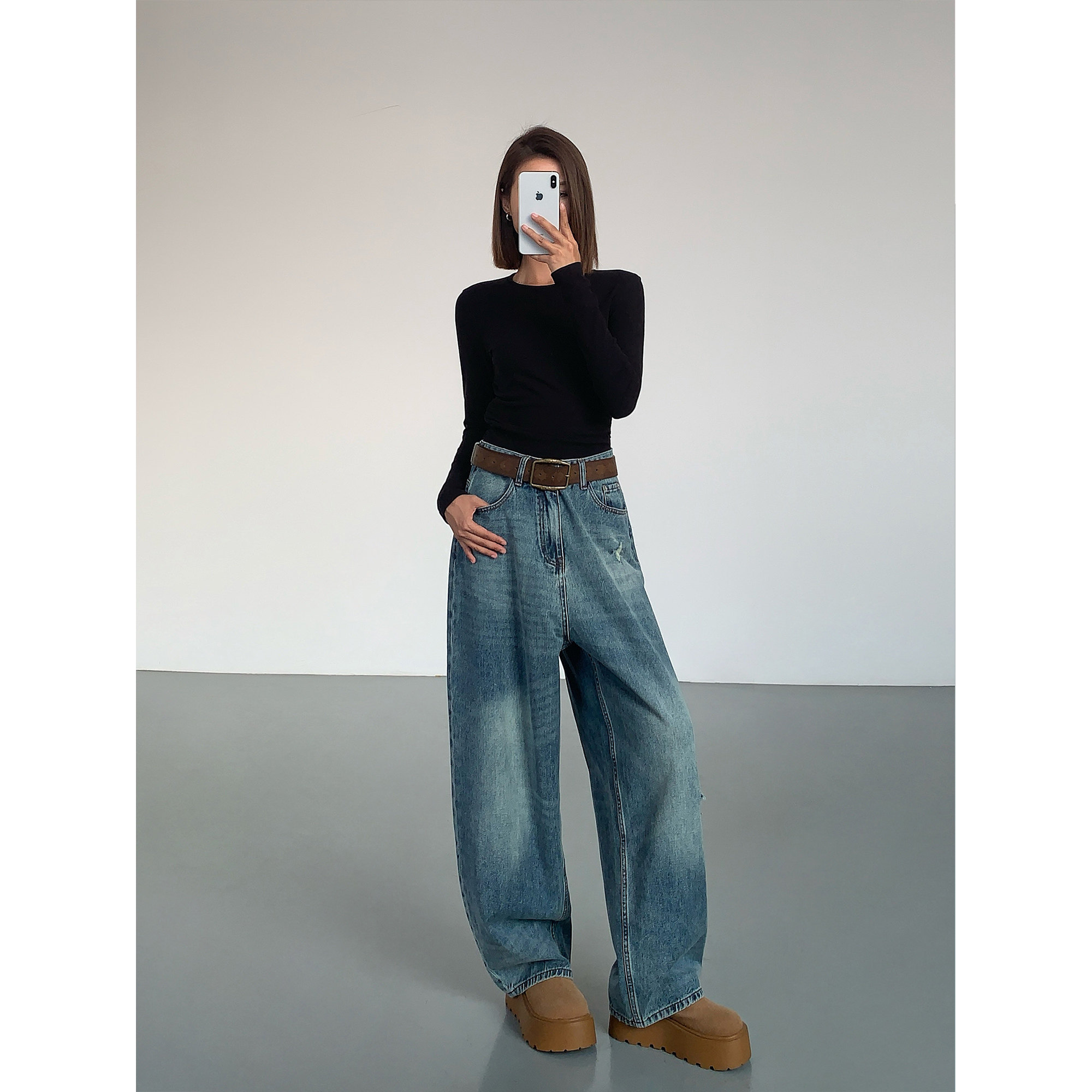 浅蓝色牛仔裤女新款秋冬季