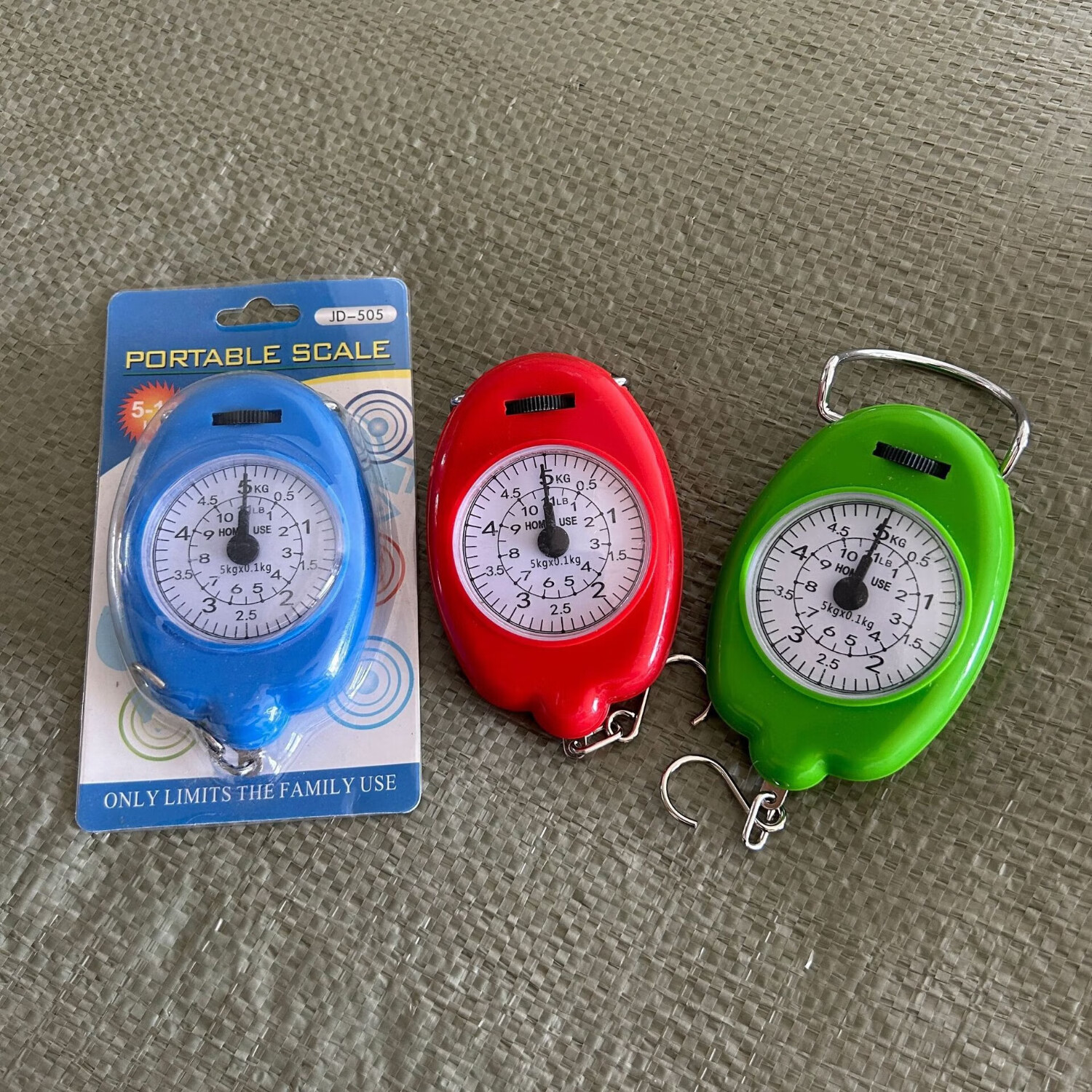 智能秤迷你手提称家用买菜便携学生电子弹簧吊秤拉力测量神器实用