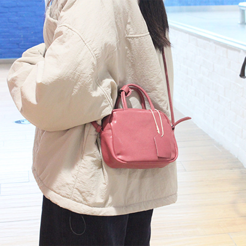 新款韩系ins多巴胺亮色小方包简约轻便纯色时尚百单肩搭斜挎包女