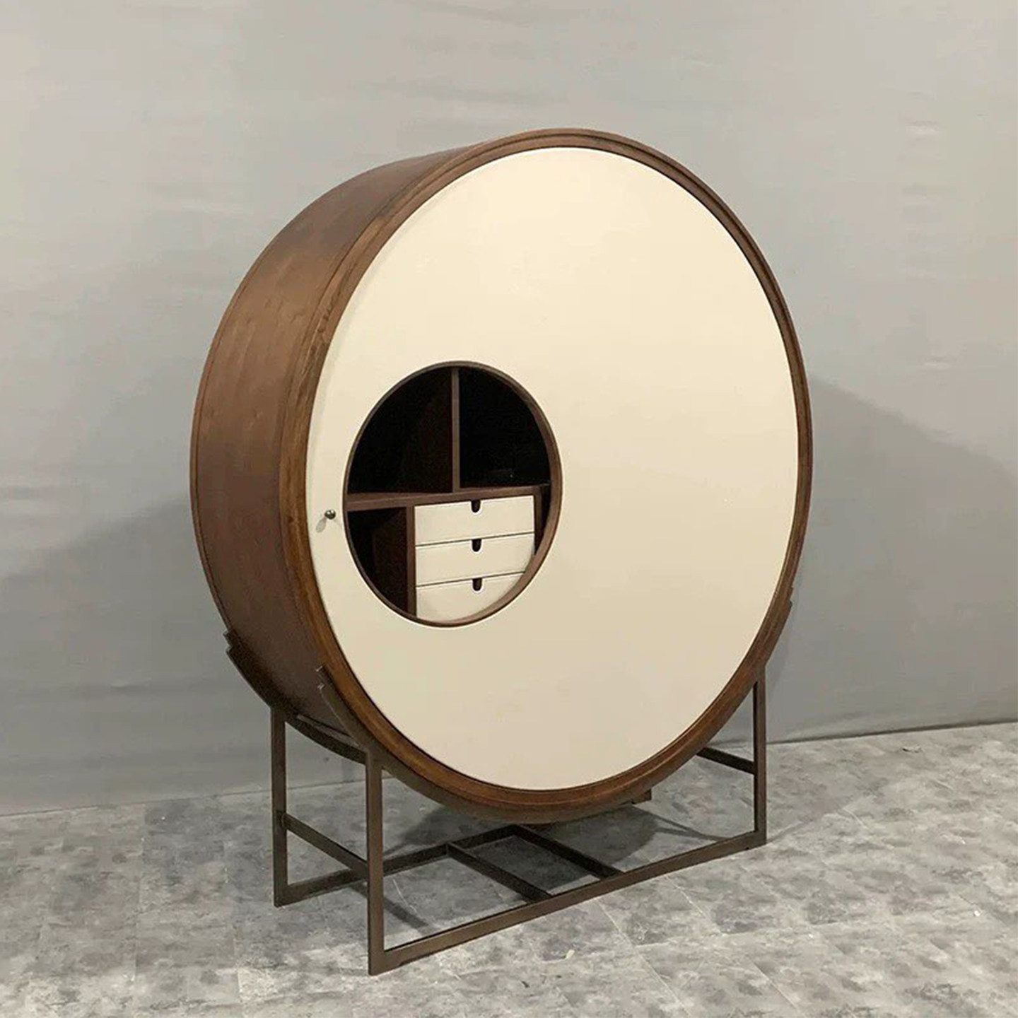 意式旋转圆弧酒柜实木书房玄关收纳柜大师设计创意鼓形艺术置物柜