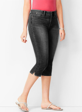 修身显瘦牛仔七分裤   Slimming and slimming denim capri pants
