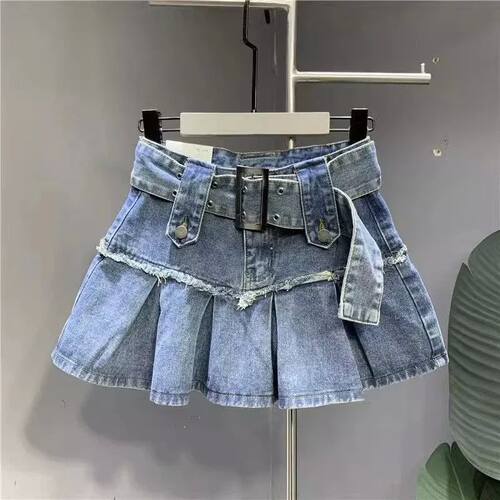 甜辣复古浅蓝显瘦百褶牛仔短裙