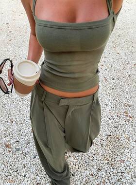 女士无袖短款吊带小背心Women's sleeveless short camisole vest