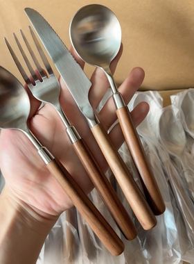 胡桃木柄304不锈钢勺子叉子套装家用西餐刀叉勺复古餐勺叉高颜值