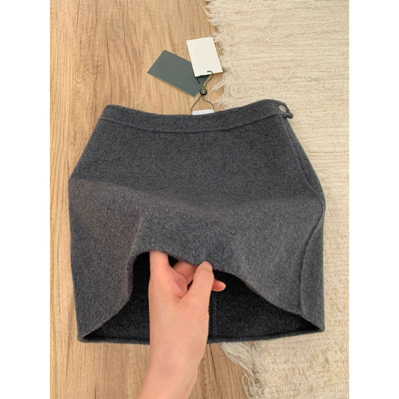复古灰色毛呢A字半身裙