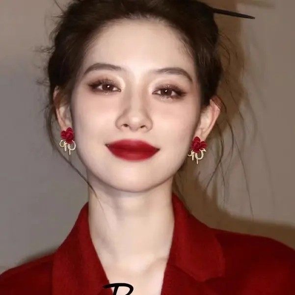 酒红丝绒花朵蝴蝶结耳钉法式复古优雅气质小众轻奢耳环秋冬耳饰女,饰品/流行首饰/时尚饰品新,耳环,淘宝优惠券,粉丝福利购,淘宝优惠卷