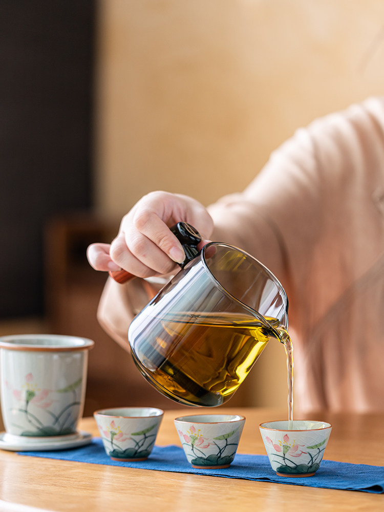 彩绘更新手绘粉红色旅行茶具玻璃快杯一壶三杯陶瓷衬垫手提袋