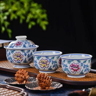 聚品阁 景德镇茶具青花斗彩缠牡丹二才盖碗炉式杯纯手工手绘110ml