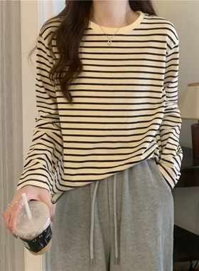 圆领纯棉长袖t恤女秋装宽松2023新款条纹打底衫洋气减龄内搭上衣