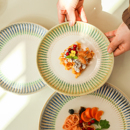 二郎家 北欧风陶瓷圆形家用盘子百商用家用西餐盘 清新条纹餐盘