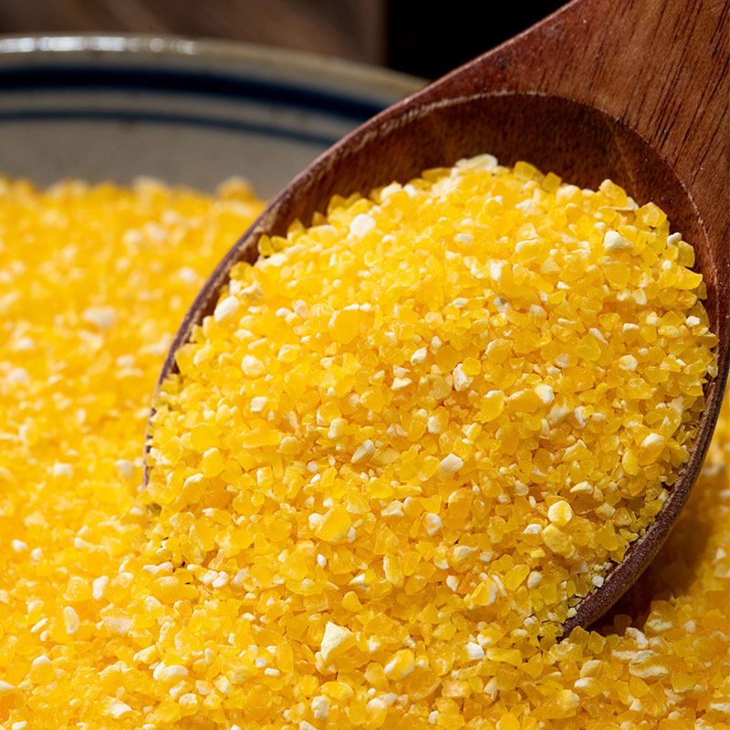 陕西宜君县梯田种植玉米糁