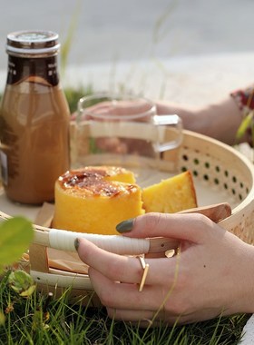French Rattan Serving Tray Round Dessert Plate Picnic Desser