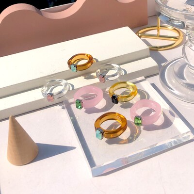HUANZHI 2020 New Transparent Acrylic Colorful Rectangle Rhin