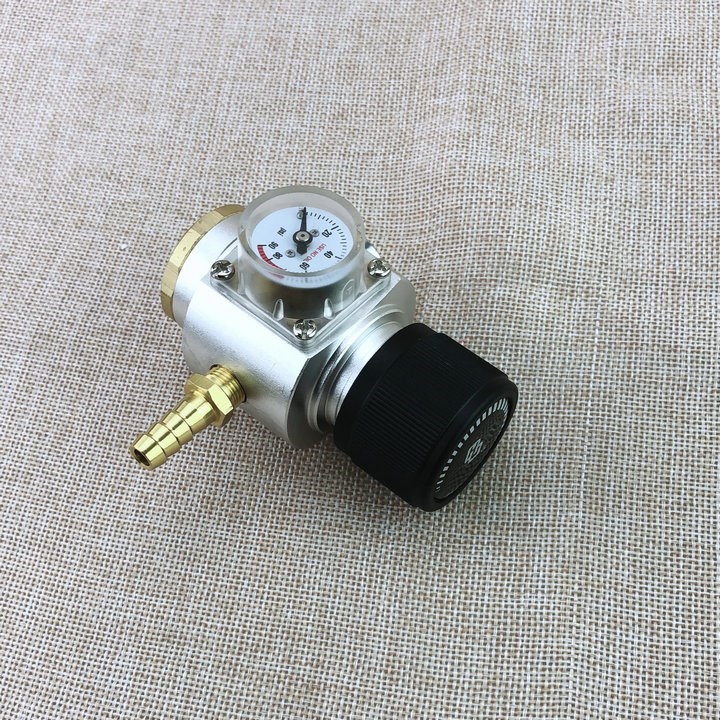 soda stream  CO2 Mini Gas Regulator CO2 Charger Kit 0-90 PSI