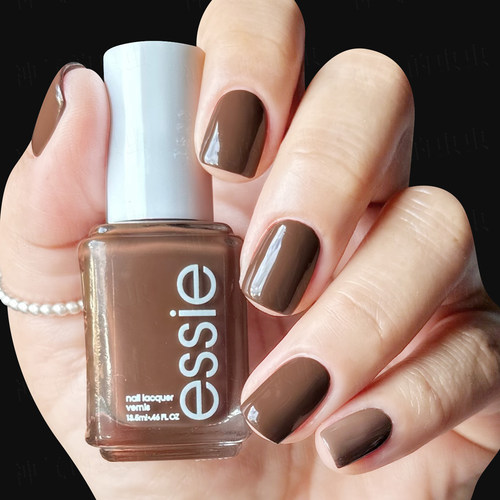 essie指甲油26年秋冬新款611棕色