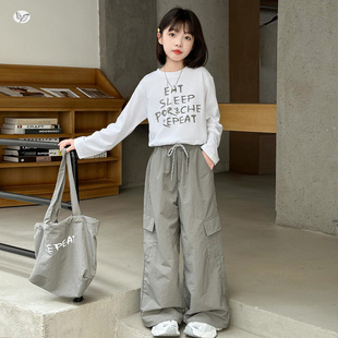 女童春秋套装2026年新款中大童休闲印花长袖T恤工装裤两件套春装